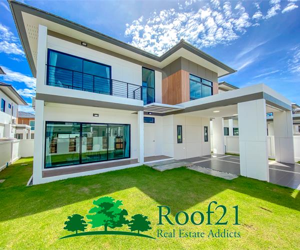 Modern Tropical Style House, 3 Bedroom 4 Bathroom with generous living area/OP-0040D