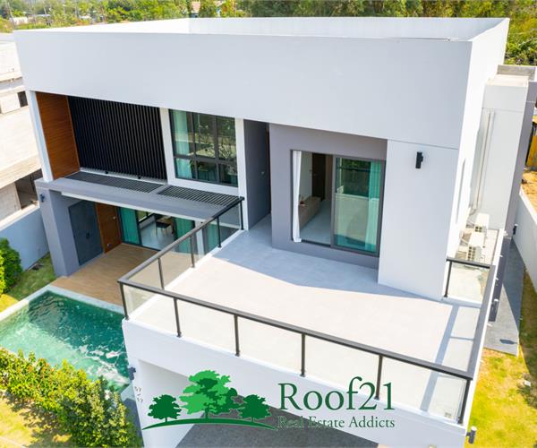 Brand New Modern style Pool Villa with Smart home system ready to move in / OP-0142D