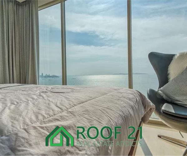 Sell with Lease ! The Riviera Wongamat Beach .Hight floor with the sea view 2 beds 2 baths 86 SQ.M.