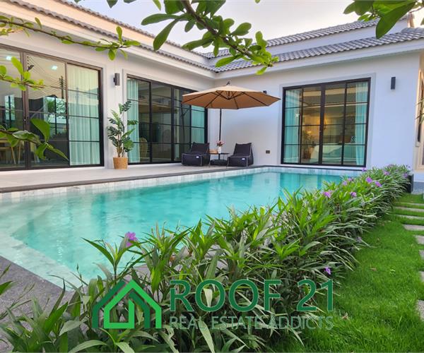 Brand New Pool Villa in Pattaya 3 Bedrooms, Close to Mabprachan Lake For sale